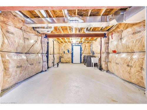 8 Tate Street, Brantford, ON - Indoor Photo Showing Basement