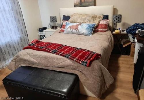 60 Lynnwood Avenue, Simcoe, ON - Indoor Photo Showing Bedroom