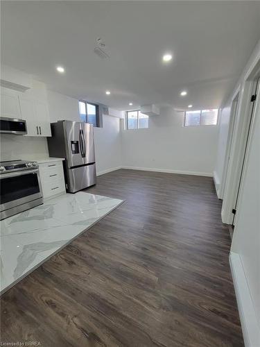 200 Longboat Run W, Brantford, ON - Indoor