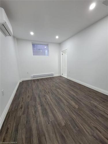 200 Longboat Run W, Brantford, ON - Indoor Photo Showing Other Room