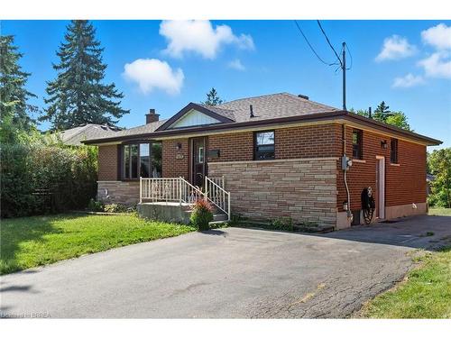 1314 Fisher Avenue  Burlington, ON L7P 2L6
