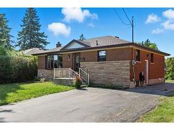 1314 Fisher Avenue  Burlington, ON L7P 2L6