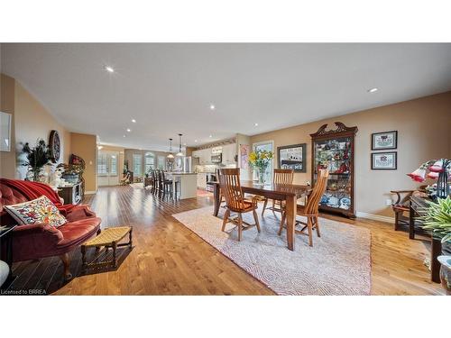 35 Yu Boulevard, Waterford, ON - Indoor Photo Showing Other Room