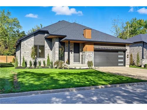 141 Parkside Drive  Brantford, ON N3T 0S9