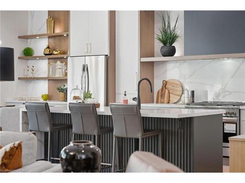 141 Parkside Drive, Brantford, ON - Indoor