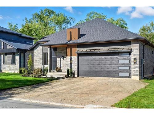 141 Parkside Drive, Brantford, ON - Outdoor