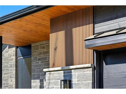 141 Parkside Drive, Brantford, ON -  With Exterior