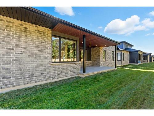 141 Parkside Drive, Brantford, ON - Outdoor