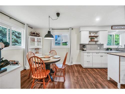 21 Burdock Boulevard, Brantford, ON - Indoor