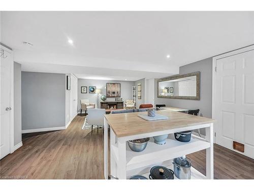 21 Burdock Boulevard, Brantford, ON - Indoor Photo Showing Kitchen