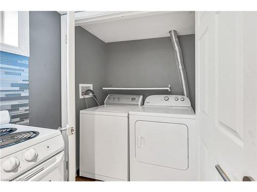 21 Burdock Boulevard, Brantford, ON - Indoor Photo Showing Laundry Room