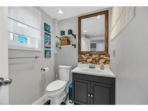 21 Burdock Boulevard, Brantford, ON - Indoor Photo Showing Bathroom