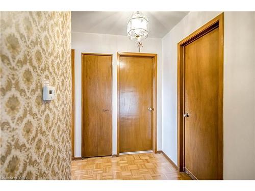 14 Burdock Boulevard, Brantford, ON - Indoor Photo Showing Other Room