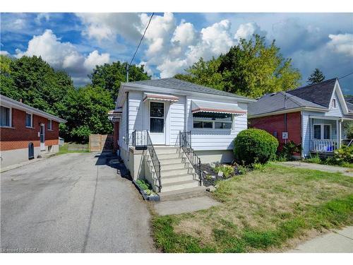 81 Strathcona Avenue, Brantford, ON - Outdoor