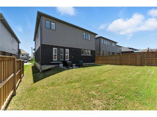 38 Lydia Lane, Paris, ON - Outdoor