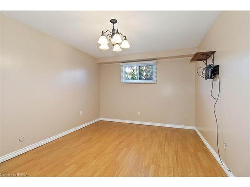 34 Sympatica Crescent, Brantford, ON - Indoor Photo Showing Other Room