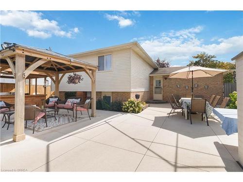 34 Sympatica Crescent, Brantford, ON - Outdoor