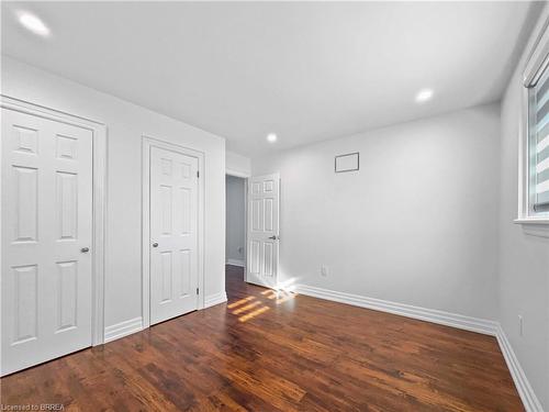 701 Upper Paradise Road, Hamilton, ON - Indoor Photo Showing Other Room