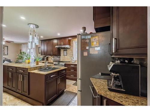 2104 Governors Road, Hamilton, ON - Indoor Photo Showing Kitchen