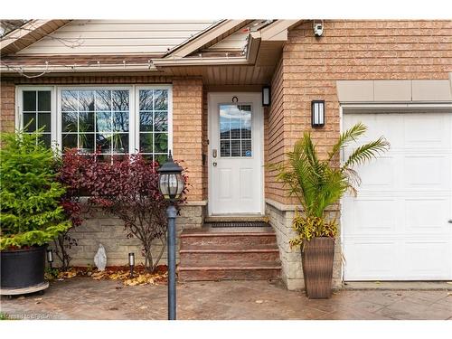 6 Bridgette Drive, Hamilton, ON - Outdoor With Exterior