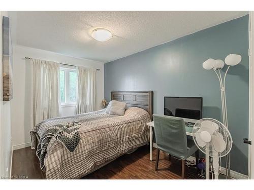 46-20 Mcconkey Crescent, Brantford, ON - Indoor Photo Showing Bedroom