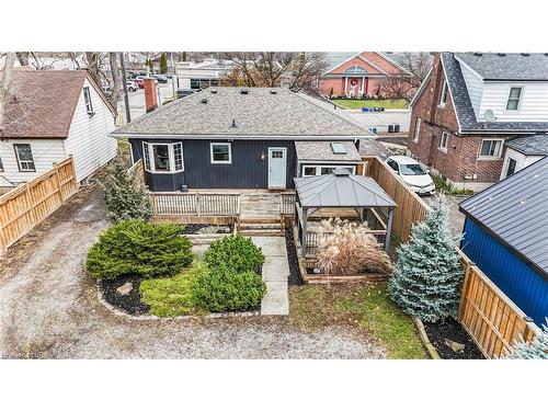 52 Charing Cross Street, Brantford, ON - Outdoor