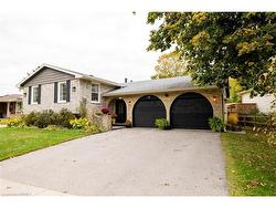 18 Old Farm Road  Brantford, ON N3R 6P5