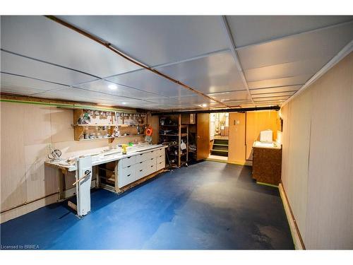 18 Old Farm Road, Brantford, ON - Indoor