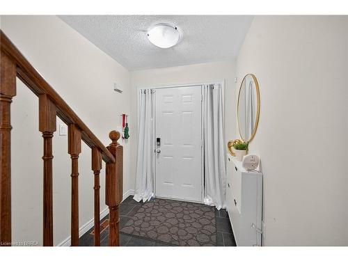 96-20 Mcconkey Crescent, Brantford, ON - Indoor Photo Showing Other Room