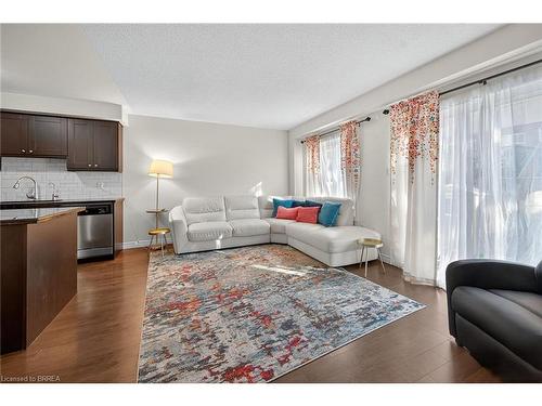 96-20 Mcconkey Crescent, Brantford, ON - Indoor Photo Showing Other Room