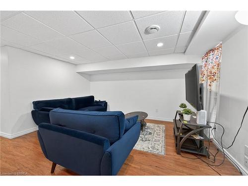 96-20 Mcconkey Crescent, Brantford, ON - Indoor