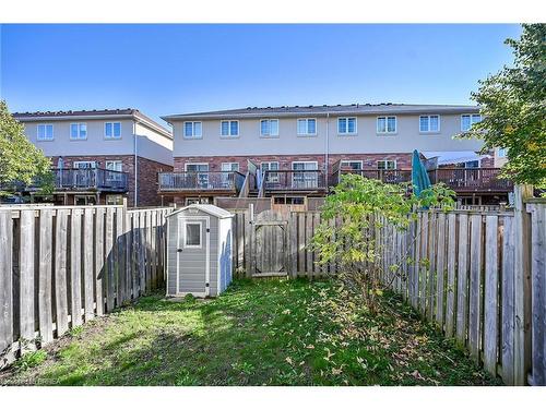 96-20 Mcconkey Crescent, Brantford, ON - Outdoor