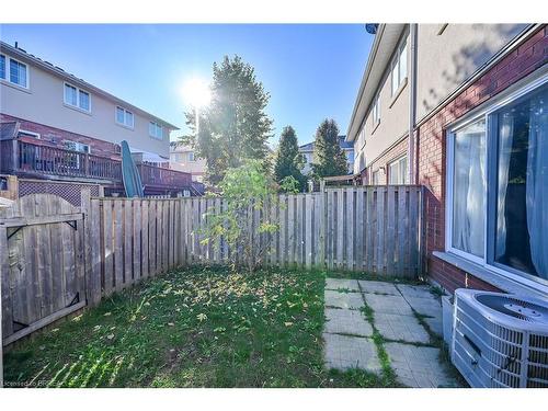 96-20 Mcconkey Crescent, Brantford, ON - Outdoor With Exterior