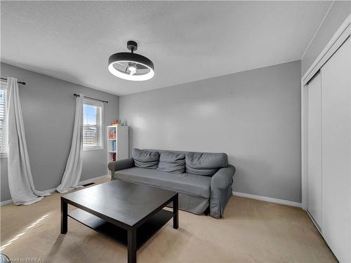 12 Shantz Avenue, Brantford, ON - Indoor Photo Showing Living Room