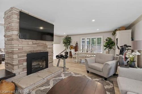 10 Stymie Boulevard, Brantford, ON - Indoor Photo Showing Living Room With Fireplace