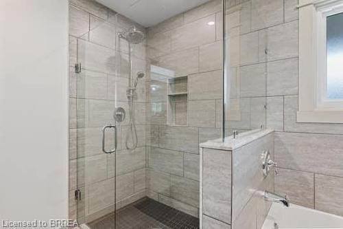 10 Stymie Boulevard, Brantford, ON - Indoor Photo Showing Bathroom