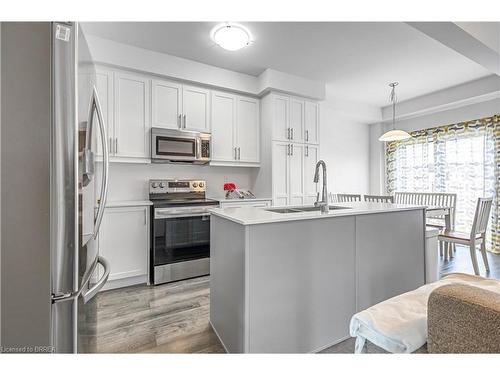 29 Bellhouse Avenue  Brantford, ON N3T 0T7