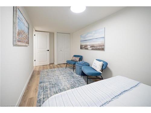 37 Rowanwood Avenue, Brantford, ON - Indoor