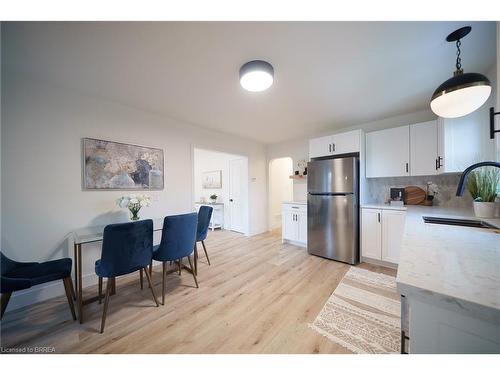 37 Rowanwood Avenue, Brantford, ON - Indoor Photo Showing Other Room