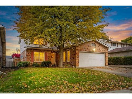 36 Black Locust Way, Brantford, ON - Outdoor