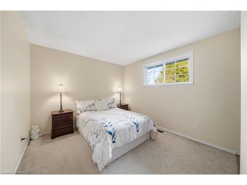 36 Black Locust Way, Brantford, ON - Indoor Photo Showing Bedroom