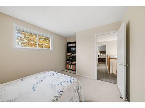 36 Black Locust Way, Brantford, ON - Indoor Photo Showing Bedroom