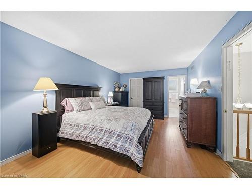 36 Black Locust Way, Brantford, ON - Indoor Photo Showing Bedroom