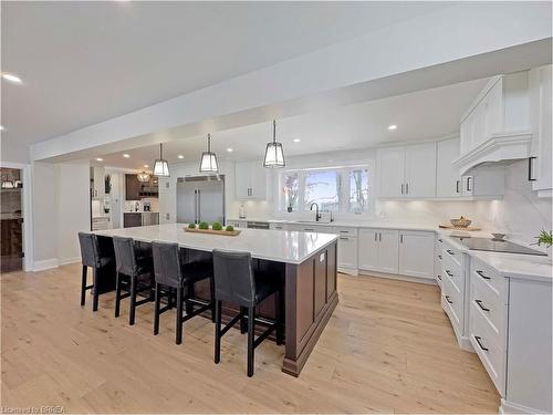 360 Robinson Road, Brantford, ON - Indoor Photo Showing Kitchen With Upgraded Kitchen