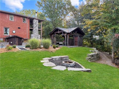 360 Robinson Road, Brantford, ON - Outdoor With Deck Patio Veranda