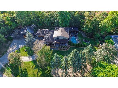 360 Robinson Road, Brantford, ON - Outdoor