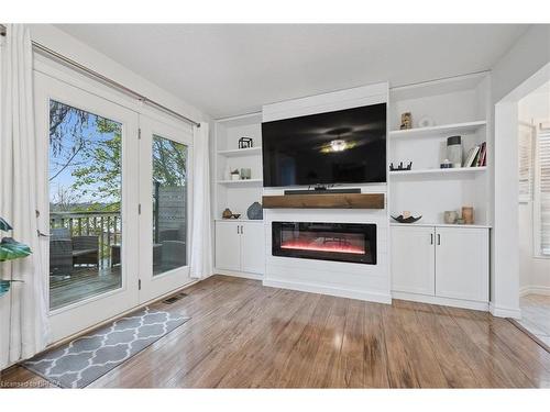 59 Patrick Boulevard, Elora, ON - Indoor Photo Showing Living Room With Fireplace