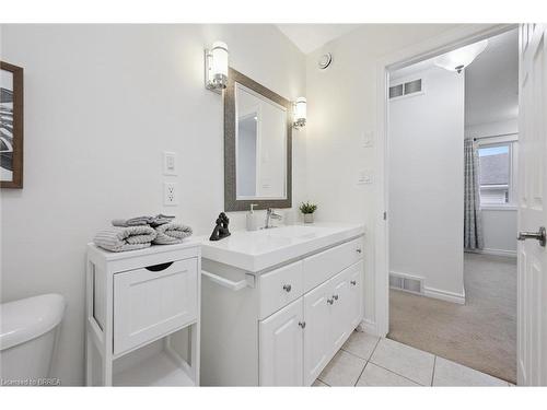 59 Patrick Boulevard, Elora, ON - Indoor Photo Showing Bathroom