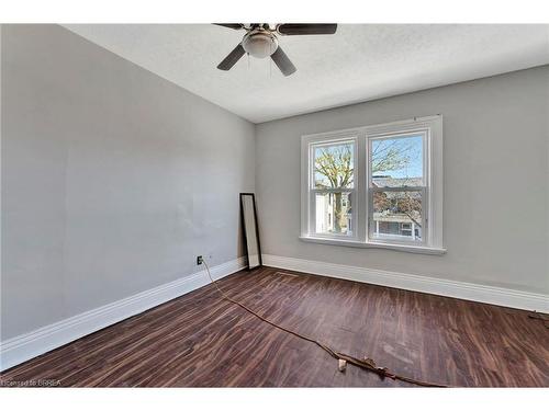 170 Murray Street, Brantford, ON - Indoor Photo Showing Other Room