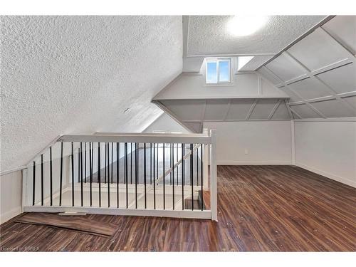 170 Murray Street, Brantford, ON - Indoor Photo Showing Other Room